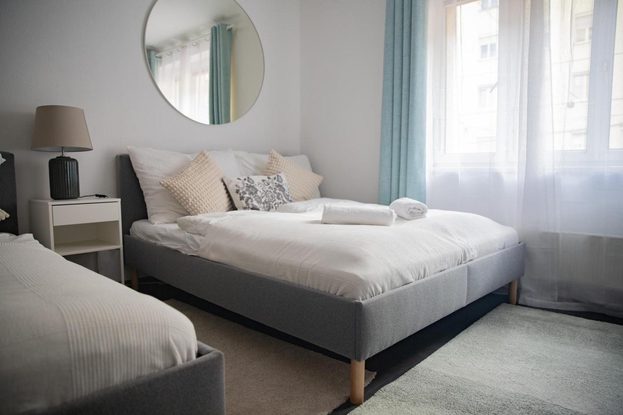 Apartment, 3 Min To U1 Reumannplatz Apartment Wien